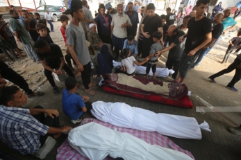استشهاد 84 فلسطينياً بنيران وغارات العدو الإسرائيلي في قطاع غزة منذ فجر اليوم