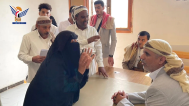 رئيس فرع هيئة التفتيش بالحديدة وريمة يتفقد سير العمل بمحكمة الضحي