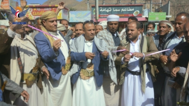 تعز.. افتتاح سوق الحويج المركزي في نقيل الإبل بمديرية صبر الموادم