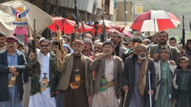 مسيرات ووقفات حاشدة بمحافظة صنعاء إعلانا للجهوزية لمواجهة الطغيان الأمريكي الإسرائيلي