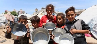 “أونروا” تؤكد: طفل من كل ثلاثة أطفال في غزة قضى يوماً كاملاً دون طعام