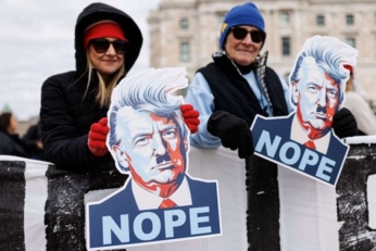 تظاهرات شعبية واسعة ضد ترامب في الولايات المتحدة وخارجها