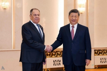 لافروف: روسيا مستعدة لتعويض نقص الطاقة لدى الصين بسبب العدوان على إيران