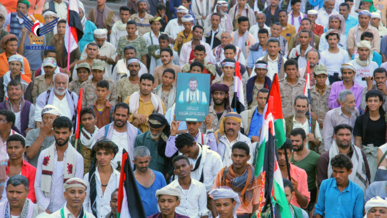 مسيرات كبرى في 20 ساحة بالحديدة إحياءً ليوم القدس العالمي