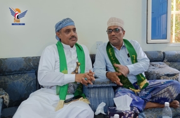 السامعي: اليمنيون يجسدون من خلال الاحتفاء بالمولد النبوي الولاء والانتماء للرسول الأعظم