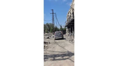 3 شهداء وجريح بغارة صهيونية على طريق جنوبي لبنان