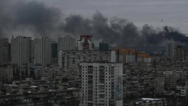 إدارة كييف: أكثر من 2600 مبنى سكني في المدينة بلا تدفئة بعد هجوم روسي