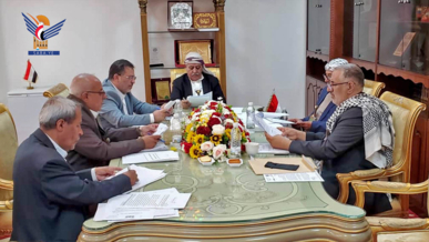 هيئة رئاسة مجلس النواب تبارك استهداف القوات المسلحة لحاملة الطائرات والقطع الحربية المعادية لليمن