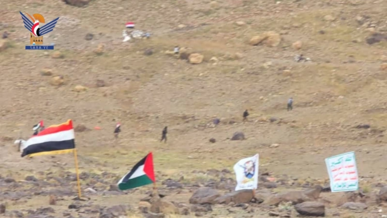 مسير راجل وتطبيق قتالي بمديرية بني مطر بالذكرى الثانية لعملية "طوفان الأقصى"