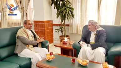 وزير النفط والمعادن يلتقي نائب وزير الخارجية والمغتربين وزير النفط والمعادن يلتقي نائب وزير الخارجية والمغتربين