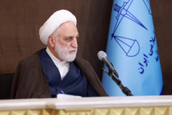 رئيس السلطة القضائية الإيرانية: استعراض قواتنا في مضيق هرمز يبعث على الفخر