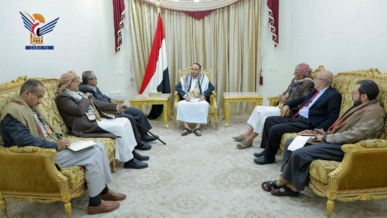  السياسي الأعلى: اعتداءات ثلاثي الشر الصهيوني على الجمهورية اليمنية لن يثنينا عن مواصلة المساندة لغزة وسيؤدب المعتدون