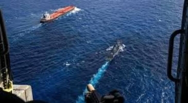 مقتل 3 في غارة أمريكية على زورق في المحيط الهادئ