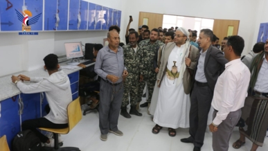 المساوى يفتتح معامل الأمن السبراني والذكاء الاصطناعي بفرع جامعة تعز - الحوبان