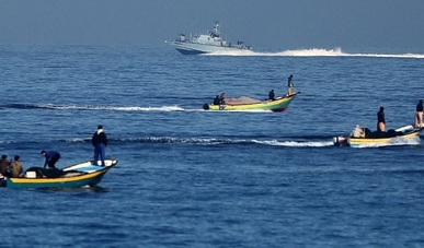إصابة صياد فلسطيني برصاص بحرية العدو الصهيوني في رفح