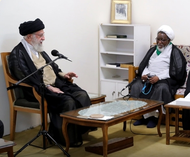 السيد الخامنئي: الحركة التي انطلقت في فلسطين ستتقدم وتؤدي إلى النصر الكامل