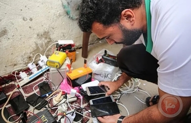 توقف خدمات الاتصالات والإنترنت في قطاع غزة