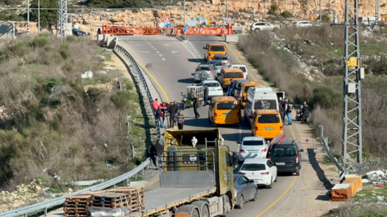 الحرب في غزة: “إسرائيل” تطوق مدن فلسطين بوابات حديدية