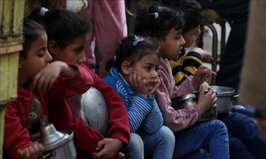 “اليونيسيف”: نحو 17 ألف طفل في قطاع غزة انفصلوا عن ذويهم