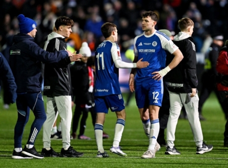 برنتفورد يتأهل للدور الخامس في كأس الاتحاد الإنجليزي بعد تغلبه على ماكلسفيلد  