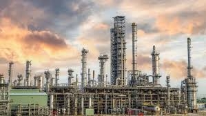 النفط يواصل الانخفاض بعد اتفاق العراق وإقليم كردستان على استئناف الصادرات النفط يواصل الانخفاض بعد اتفاق العراق وإقليم كردستان على استئناف الصادرات