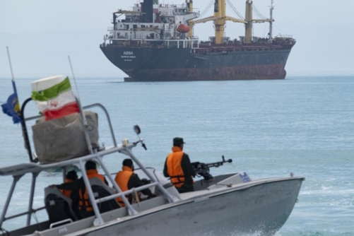 "رويترز": إيران تمتلك مفتاح إعادة فتح أسواق الطاقة العالمية وليس أميركا