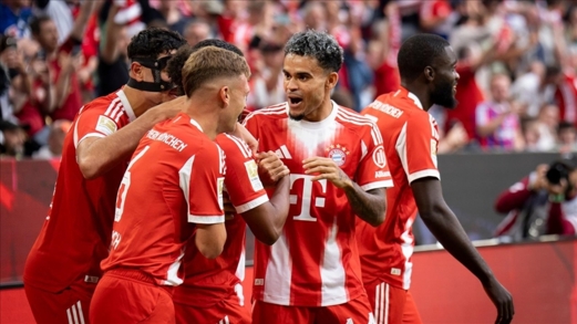 بايرن ميونخ يقسو على هامبورغ بخماسية نظيفة في الدوري الألماني بايرن ميونخ يقسو على هامبورغ بخماسية نظيفة في الدوري الألماني