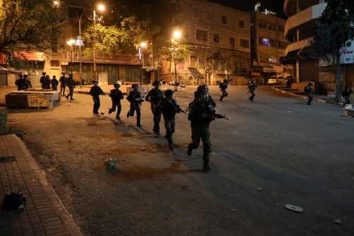 اعتقالات إسرائيلية تطال 27 فلسطينيا من الضفة والقدس