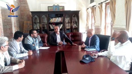 وزير الثقافة يناقش استئناف العمل بمشروع تأهيل وصيانة عدد من المدن التاريخية