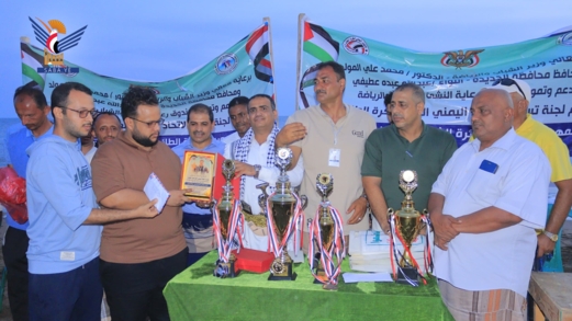منتخب الحديدة يتوج ببطولة الجمهورية للكرة الطائرة الشاطئية للمنتخبات