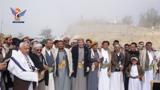 قيادة وزارة النفط والمعادن تزور ضريح الشهيد القائد بصعدة 