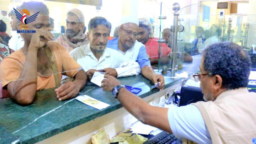 تدشين مشروعي زكاة الفطر والمساعدات النقدية في الحديدة بتكلفة 800 مليون ريال