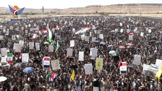 مسيرات حاشدة بصعدة احتفاءً بالنصر وتأكيداً على وحدة الساحات في مواجهة الأعداء