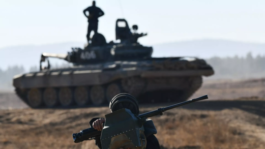 الدفاع الروسية: إسقاط 139 طائرة مسيرة أوكرانية فوق عدة مناطق الليلة الماضية الدفاع الروسية: إسقاط 139 طائرة مسيرة أوكرانية فوق عدة مناطق الليلة الماضية