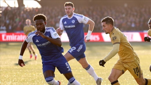 فريق درجة سادسة يقصي حامل اللقب كريستال بالاس من كأس الاتحاد الإنجليزي