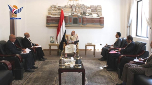 مناقشة أوجه التعاون بين وزارة الخارجية واللجنة السياسية والعلاقات الخارجية والمغتربين بمجلس الشورى