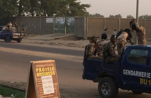 فرار أكثر من 100 سجين في تشاد وسقوط قتلى وجرحى فرار أكثر من 100 سجين في تشاد وسقوط قتلى وجرحى