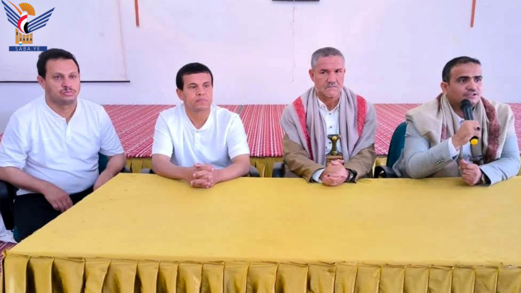 وزير الشباب يلتقي المنتخب الوطني للشباب