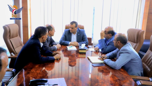 مناقشة خطط توطين الصناعات وبرامج النهوض الاقتصادي مناقشة خطط توطين الصناعات وبرامج النهوض الاقتصادي