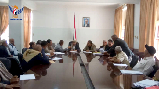 إب .. استعراض التقرير النهائي للمشاريع الخدمية والتنموية للعام 1446هـ