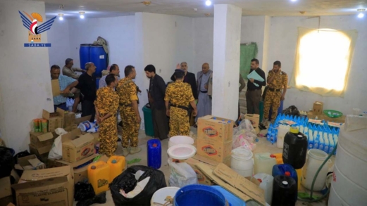 الصناعة تضبط معملا لتزوير منظفات وعلامات تجارية