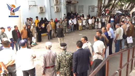 وقفة لمنتسبي المركز الوطني لعلاج الأورام وصندوق مكافحة السرطان تنديدًا بالإساءات المتكررة للقرآن