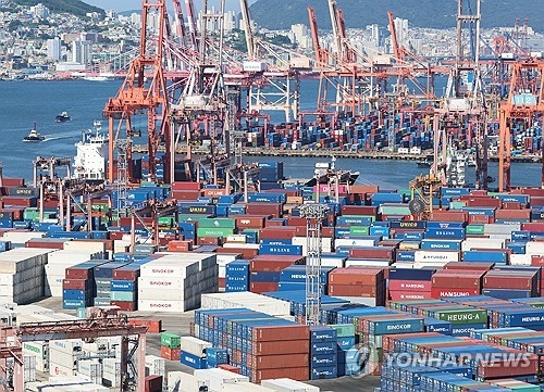 بنوك الاستثمار العالمية ترفع توقعاتها لنمو الاقتصاد الكوري الجنوبي لعام 2026