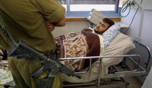 إعلام الأسرى الفلسطيني: شهادات جديدة تكشف معاناة قاسية للأسرى الجرحى من غزة بسجن صهيوني