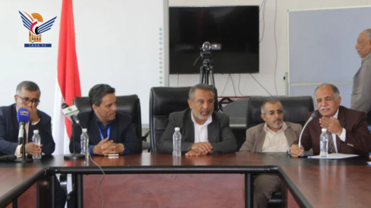 ورشة بصنعاء تناقش وتقر اللائحة التنظيمية لبرنامج الطب والجراحة بالجامعات اليمنية ورشة بصنعاء تناقش وتقر اللائحة التنظيمية لبرنامج الطب والجراحة بالجامعات اليمنية