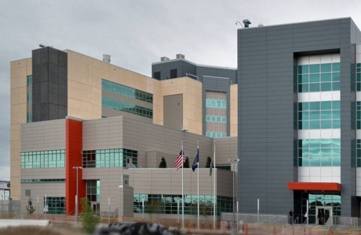 هروب 11 نزيلا خطيرا من سجن مدينة نيو أورلينز بولاية لويزيانا الاميركية  هروب 11 نزيلا خطيرا من سجن مدينة نيو أورلينز بولاية لويزيانا الاميركية