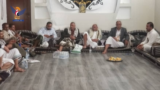 تعز.. مناقشة آلية تنفيذ المشاريع الاجتماعية والاقتصادية عبر جمعية التعزية التعاونية