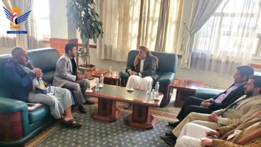 مناقشة تعزيز الشراكة بين وزارة النفط وهيئة مكافحة الفساد وتفعيل الرقم المجاني للهيئة