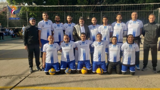 فريقا وزارتي المالية والداخلية في نهائي بطولة الوزارات والمؤسسات للكرة الطائرة