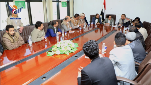 اجتماع بصنعاء يقر عددا من المعالجات لأوضاع قطاع الملبوسات